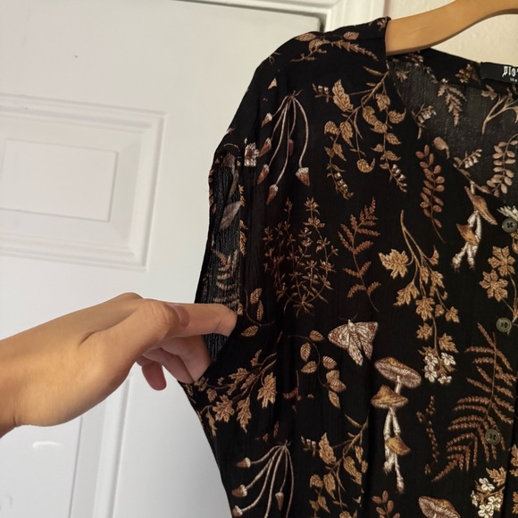 DISTURBIA black viscose gauze floral sleeveless button up midi dress - Picture 2 of 7